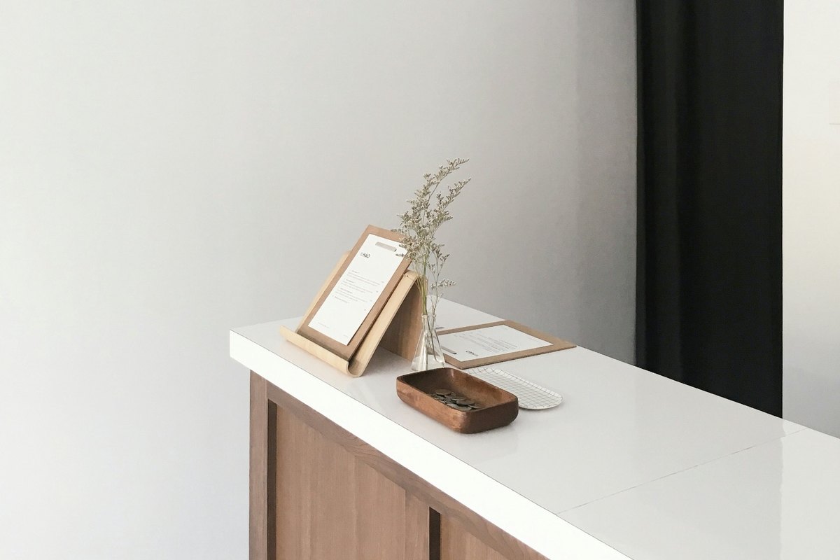 Running a receptionless hotel in 2026: What hotels need to know before they start